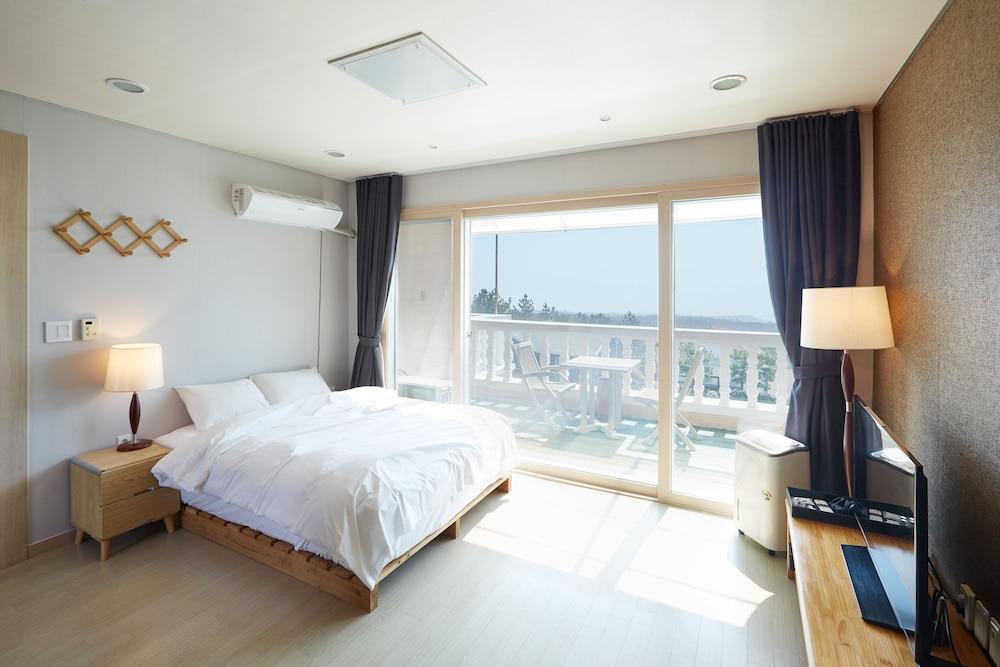 Lavenders Hotel Yerye-dong ภายนอก รูปภาพ