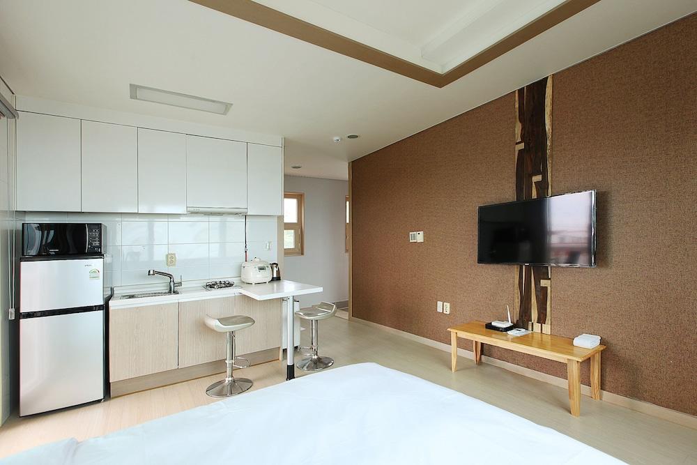 Lavenders Hotel Yerye-dong ภายนอก รูปภาพ